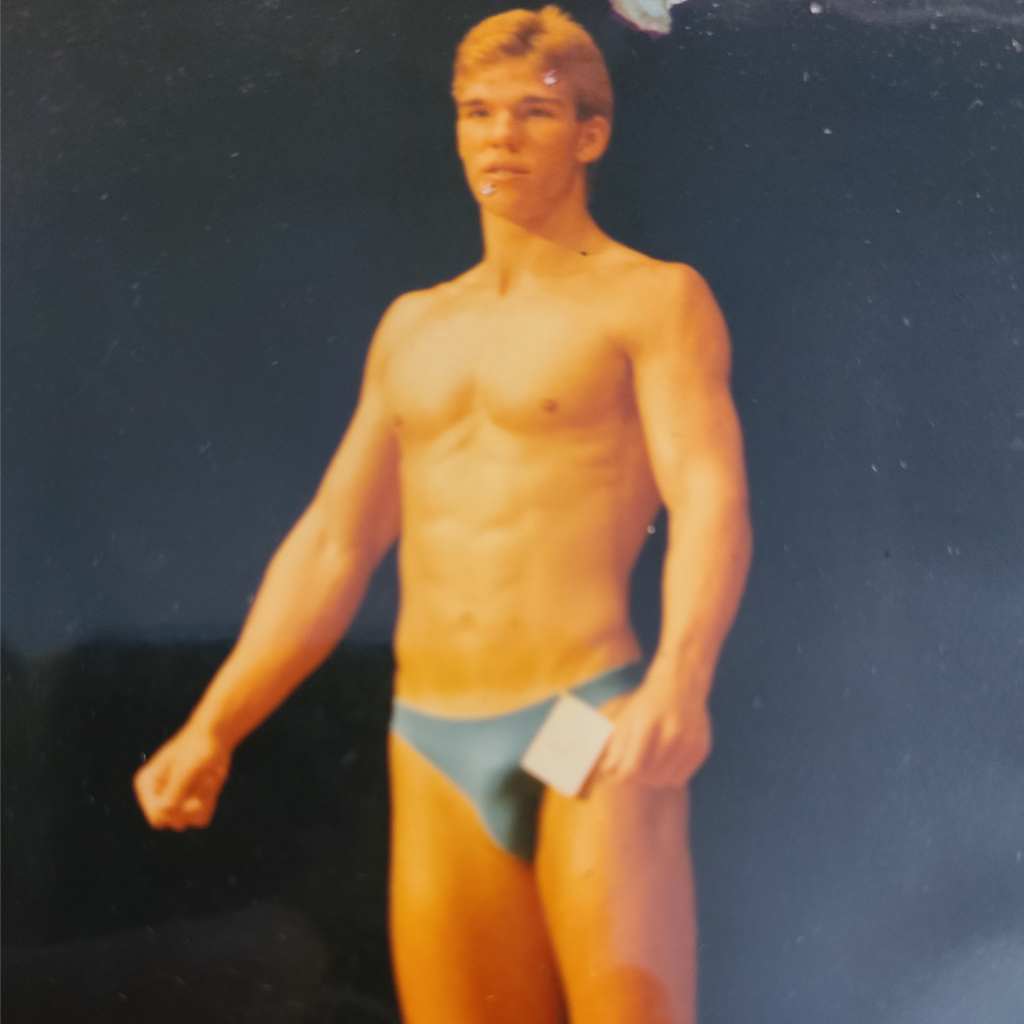chris_moore_first_natural_bodybuilding_show-1024x1024.png