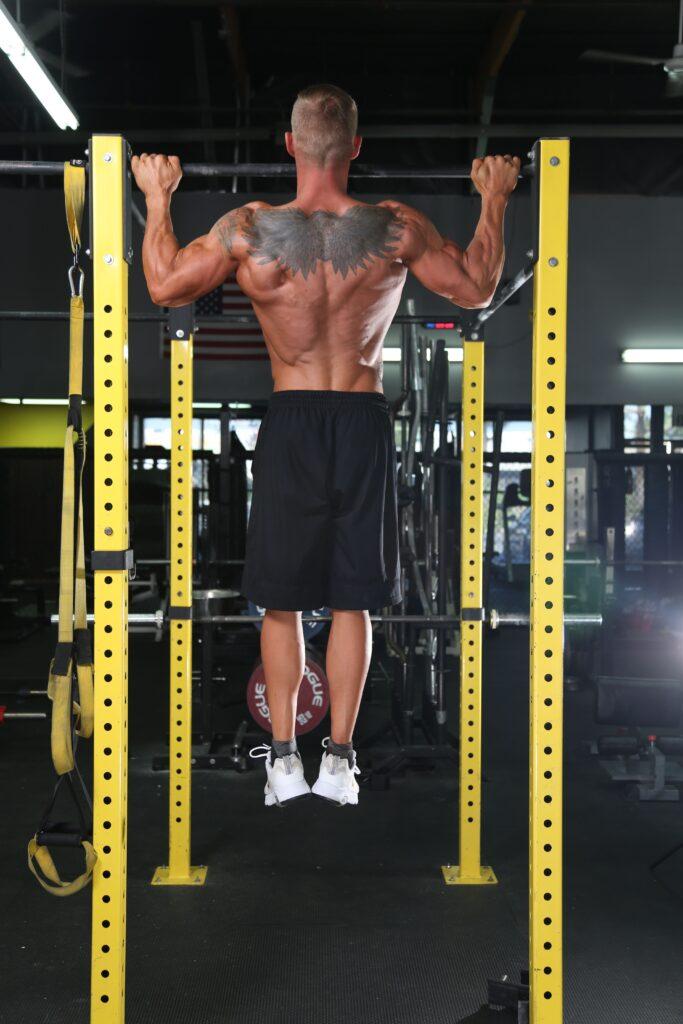 pull_up_latexercise-683x1024.jpeg